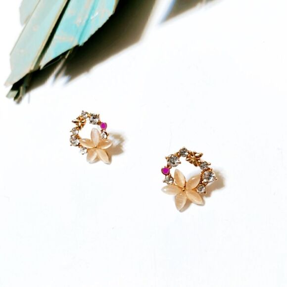 Flower earrings  #2 - Picture 5 of 7